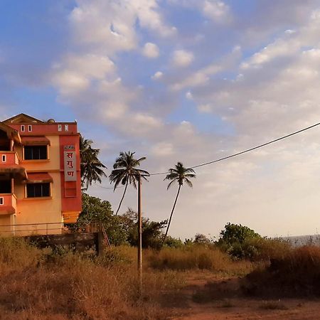 Saguntara Beach Homestay Vengurla Esterno foto