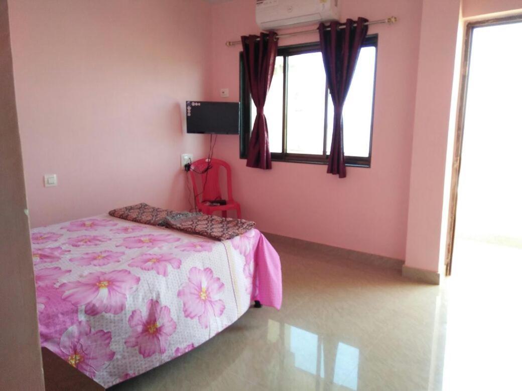 Saguntara Beach Homestay Vengurla Esterno foto