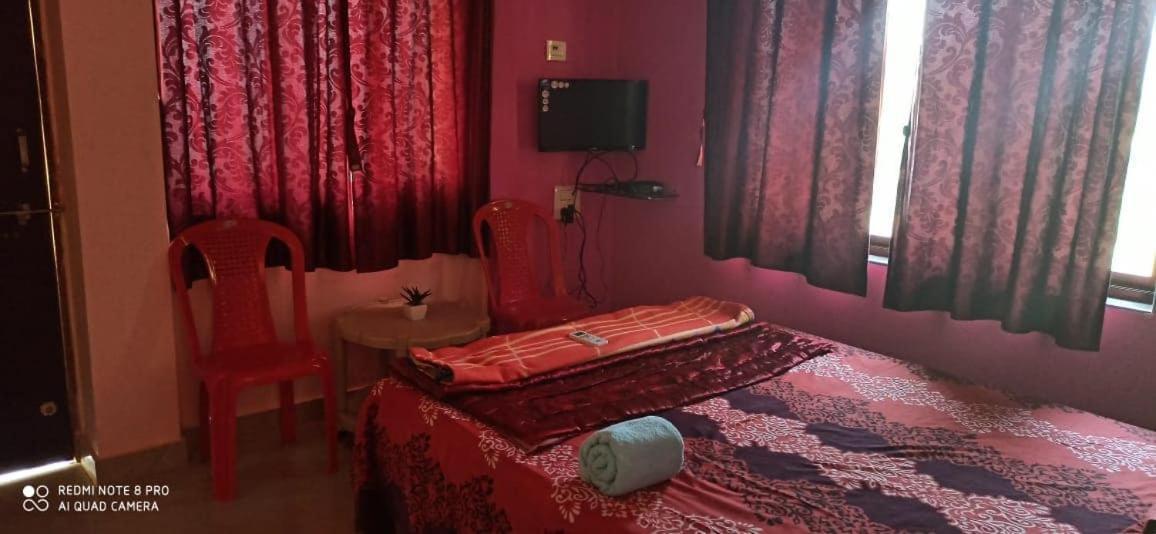 Saguntara Beach Homestay Vengurla Esterno foto