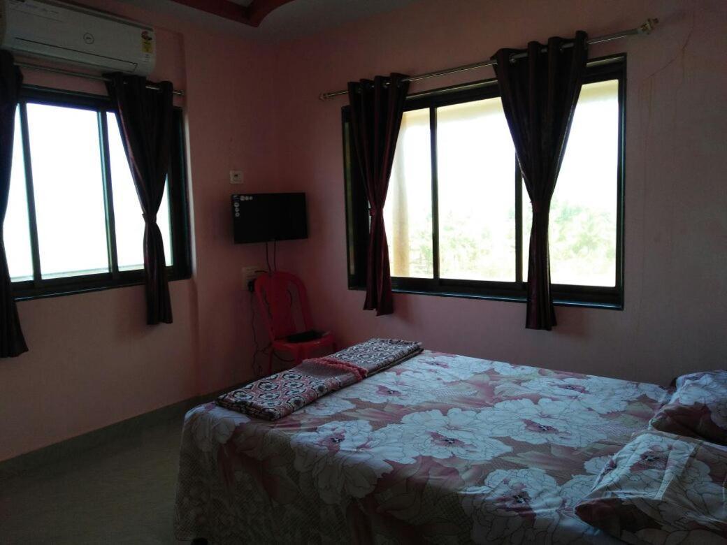 Saguntara Beach Homestay Vengurla Esterno foto